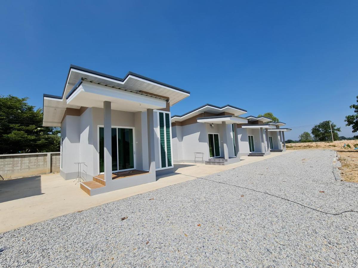 Araya Cottage Uthai Thani Exteriör bild