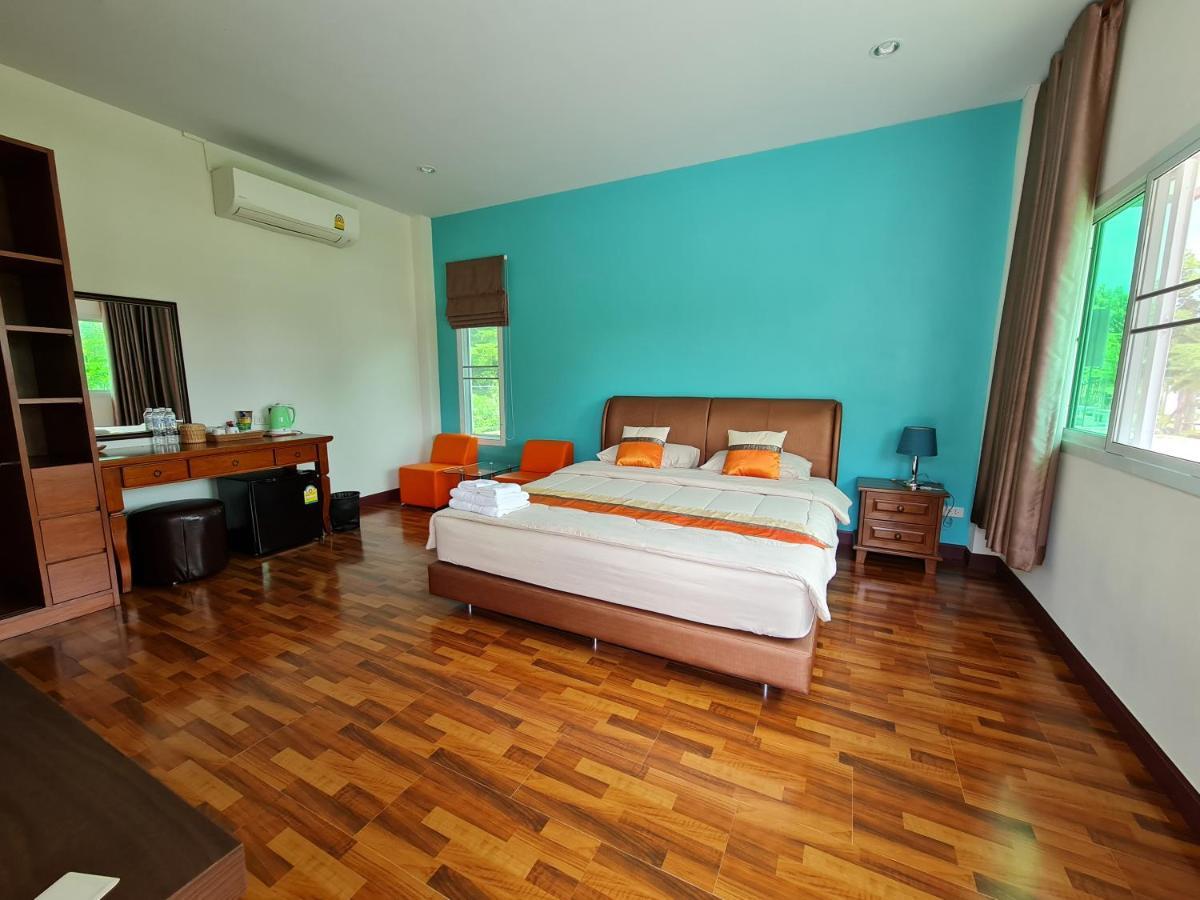 Araya Cottage Uthai Thani Exteriör bild