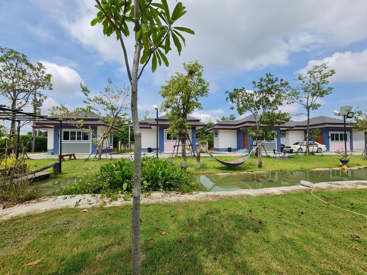 Araya Cottage Uthai Thani Exteriör bild