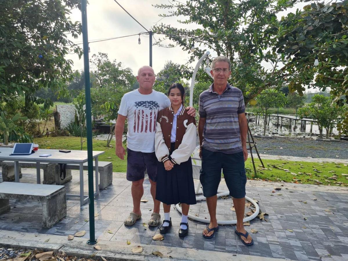 Araya Cottage Uthai Thani Exteriör bild