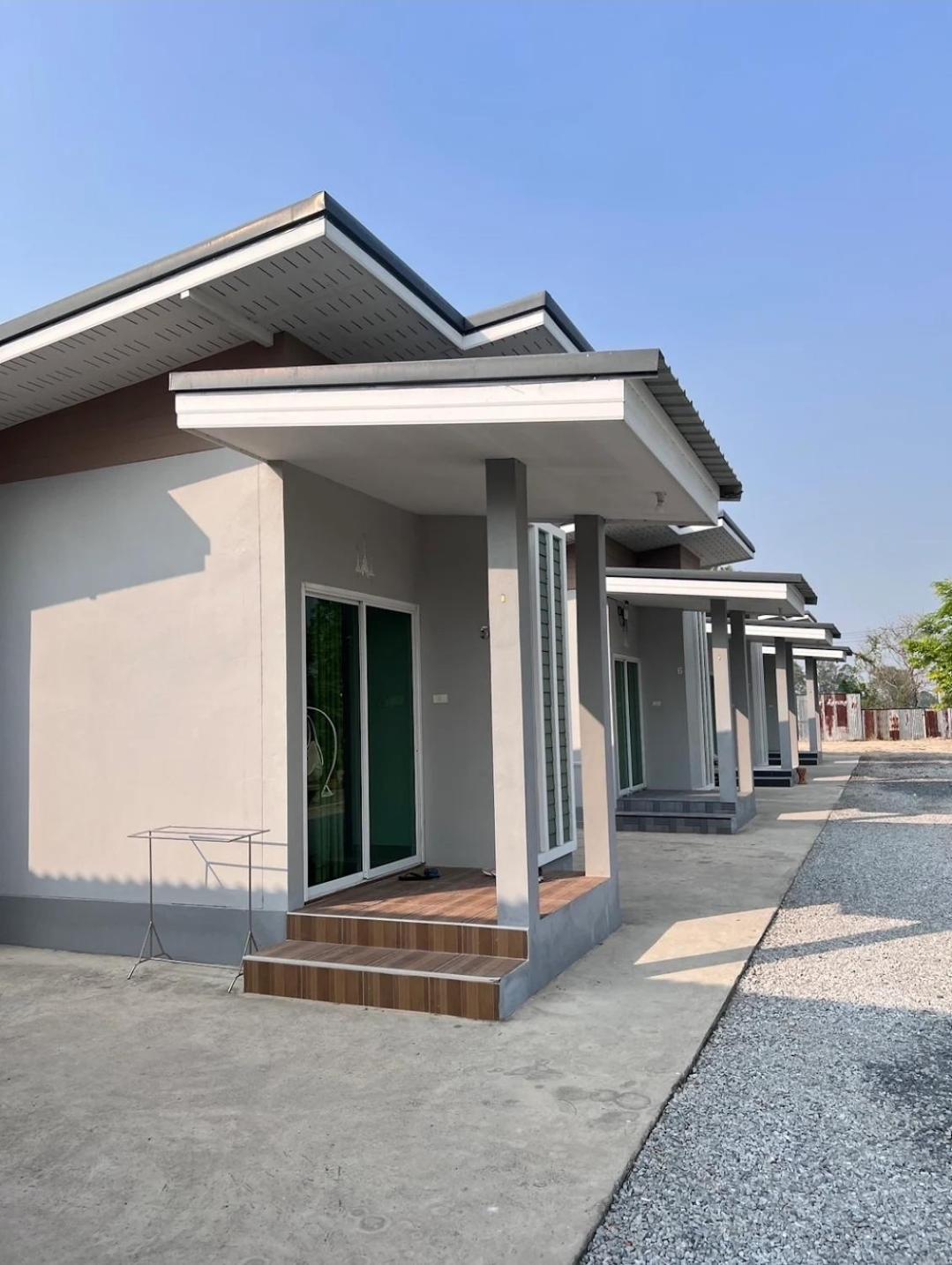 Araya Cottage Uthai Thani Exteriör bild