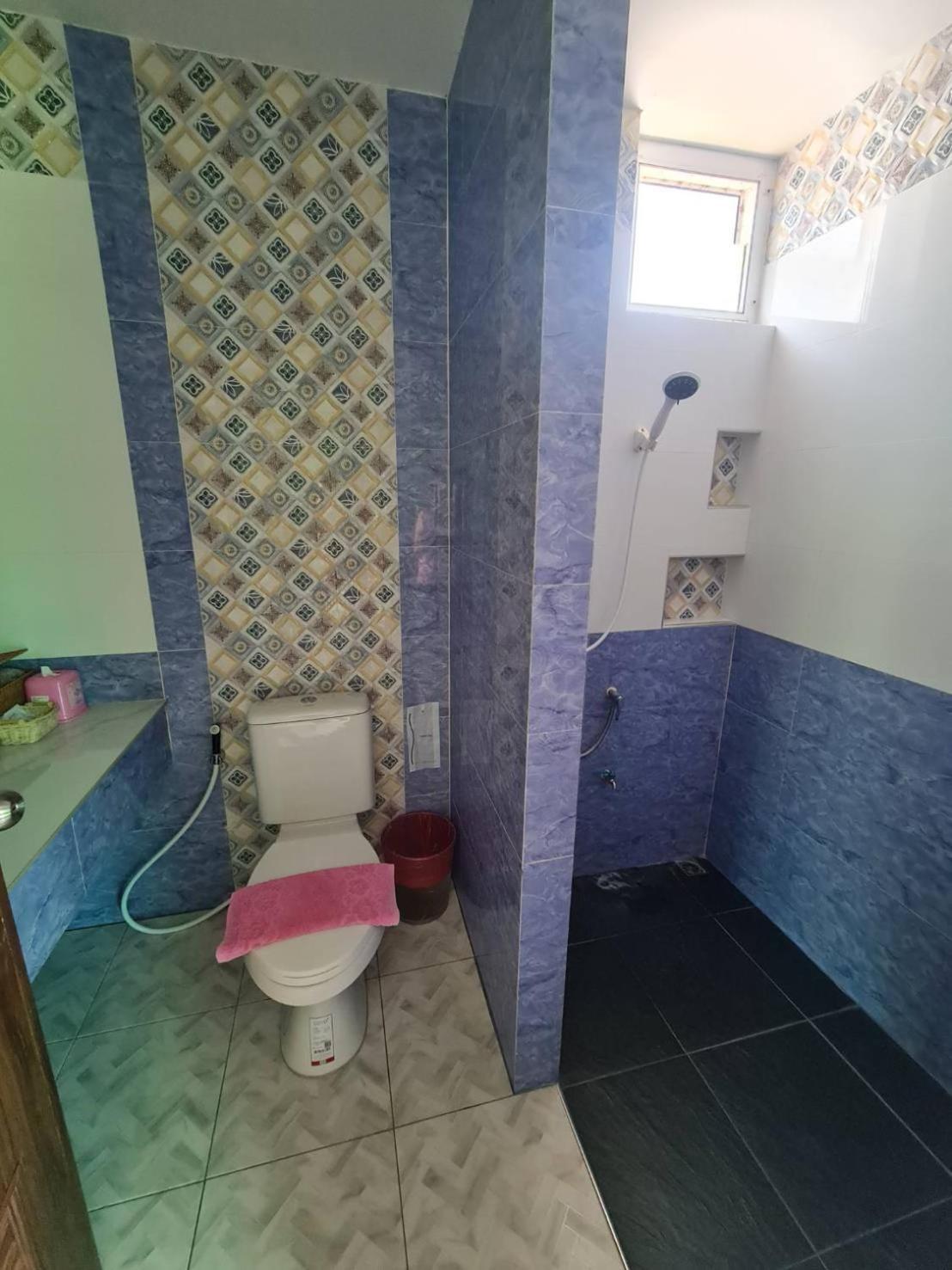 Araya Cottage Uthai Thani Exteriör bild