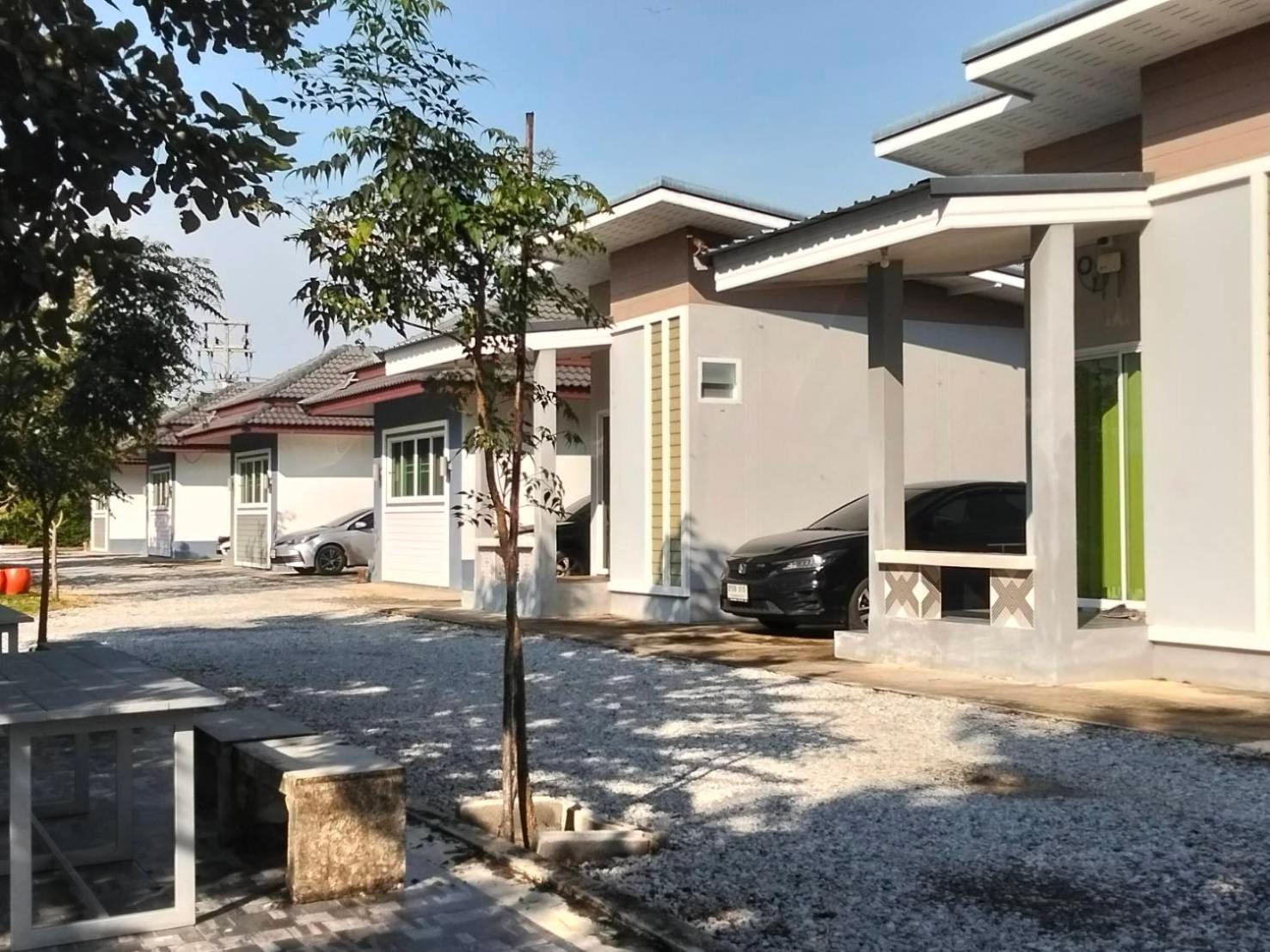 Araya Cottage Uthai Thani Exteriör bild